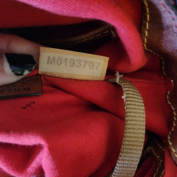 Dooney & Burke bag - Picture 5 of 9